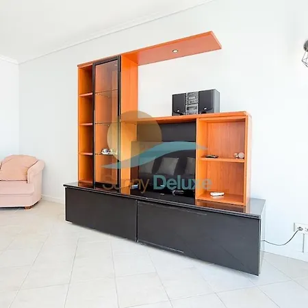 Oura Ocean Drive By Sunny Deluxe Apartment